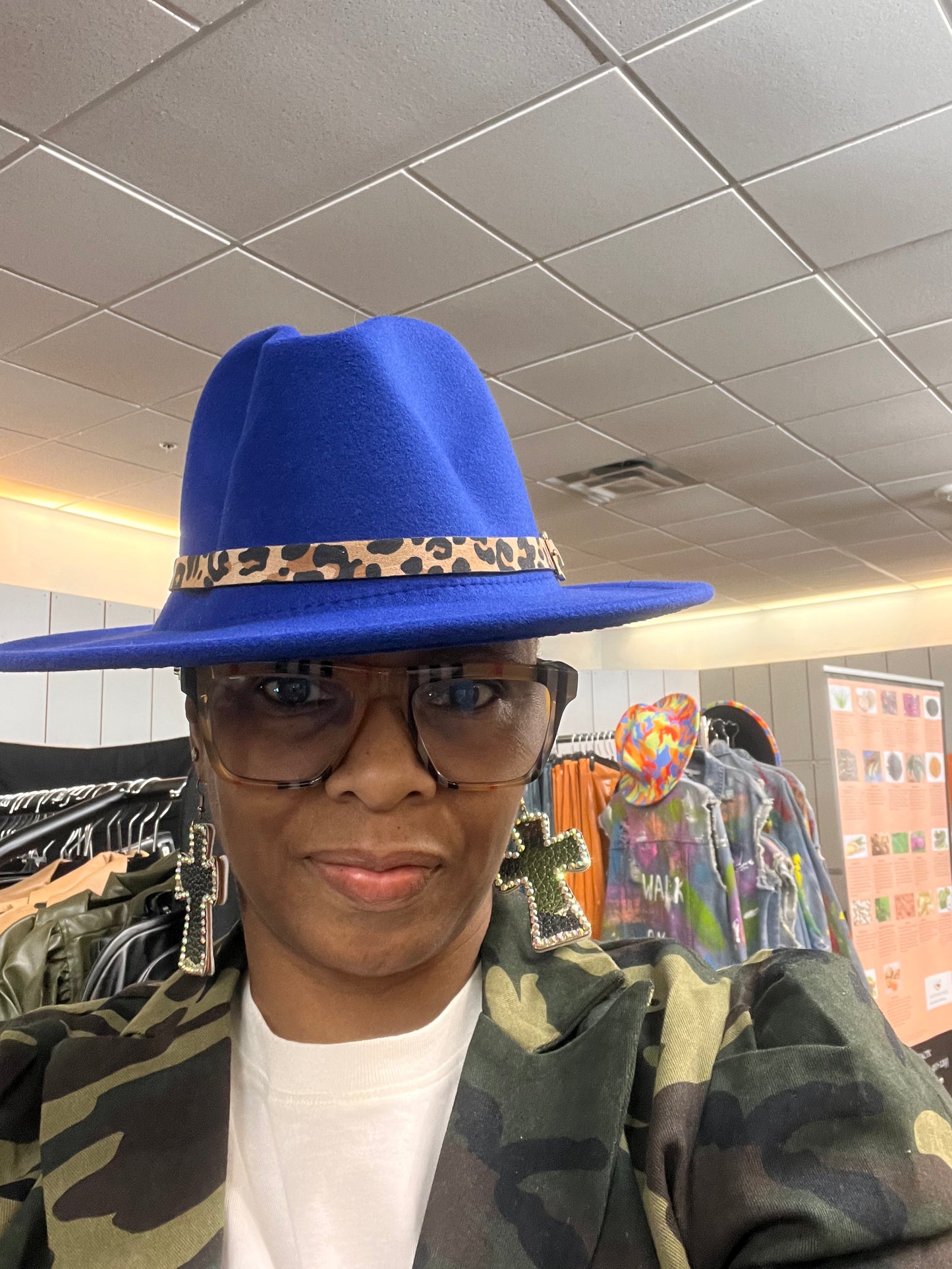 Smiley Fedora w/Leopard Trim