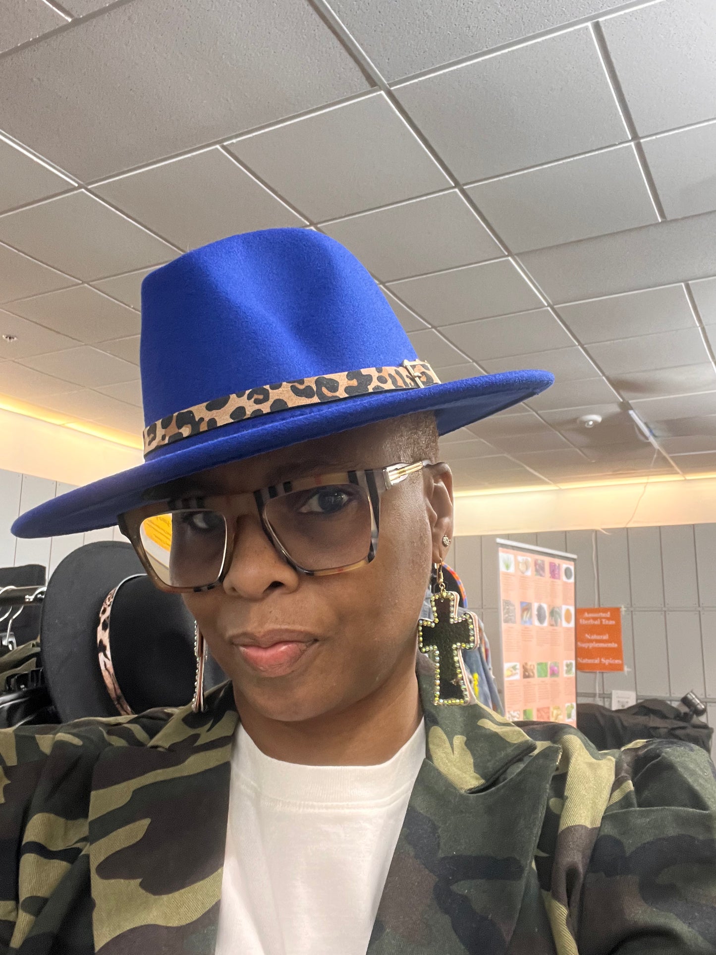 Smiley Fedora w/Leopard Trim