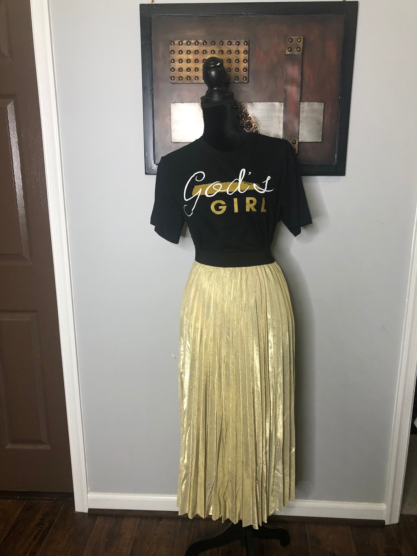 Pleated Metallic Skirt w/Elastic Waist