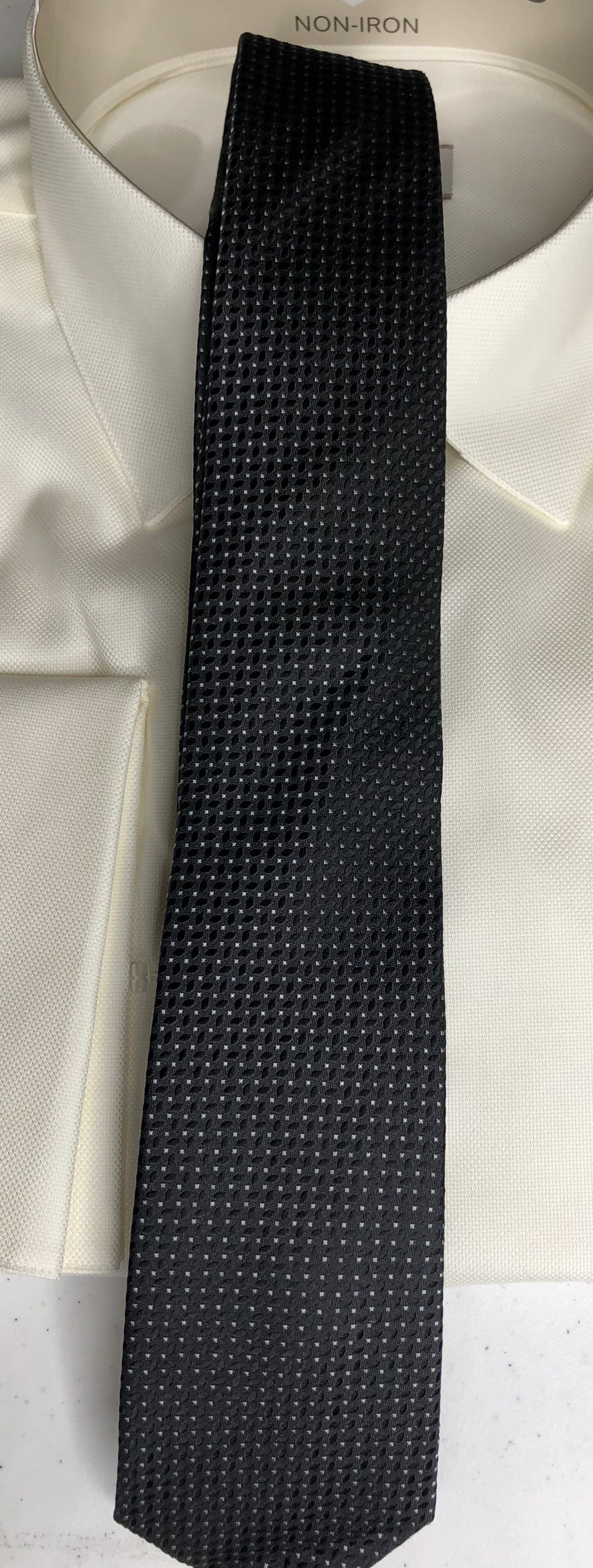 100% Silk Tie