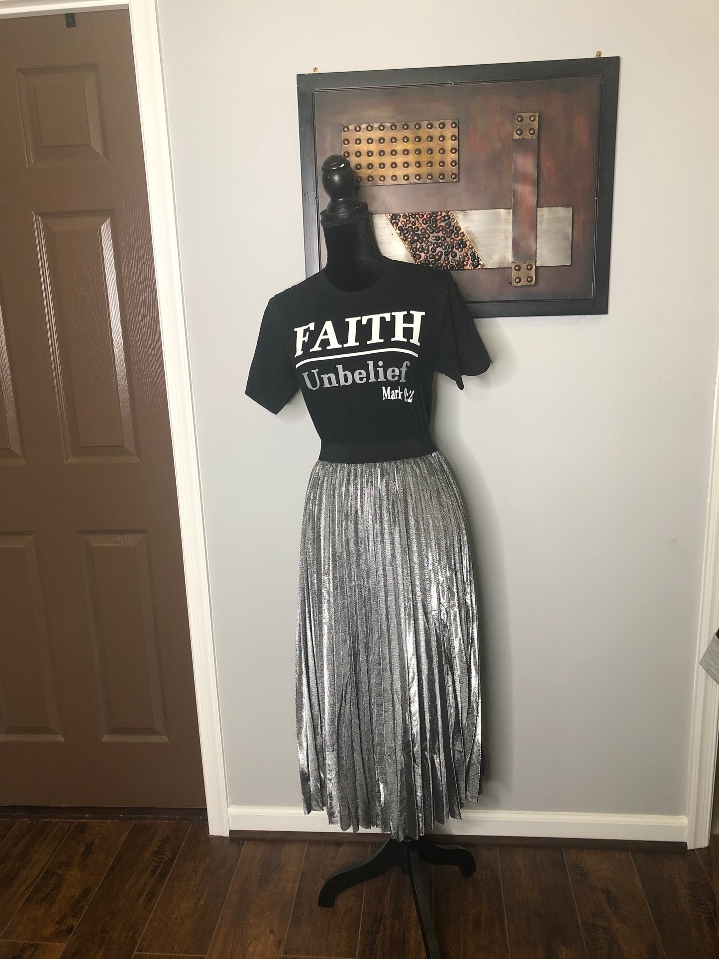 Pleated Metallic Skirt w/Elastic Waist