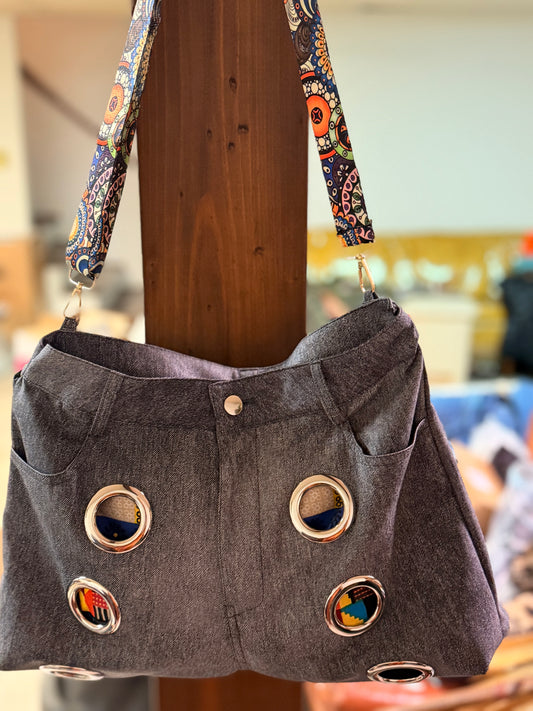 Sneak Peek Bag