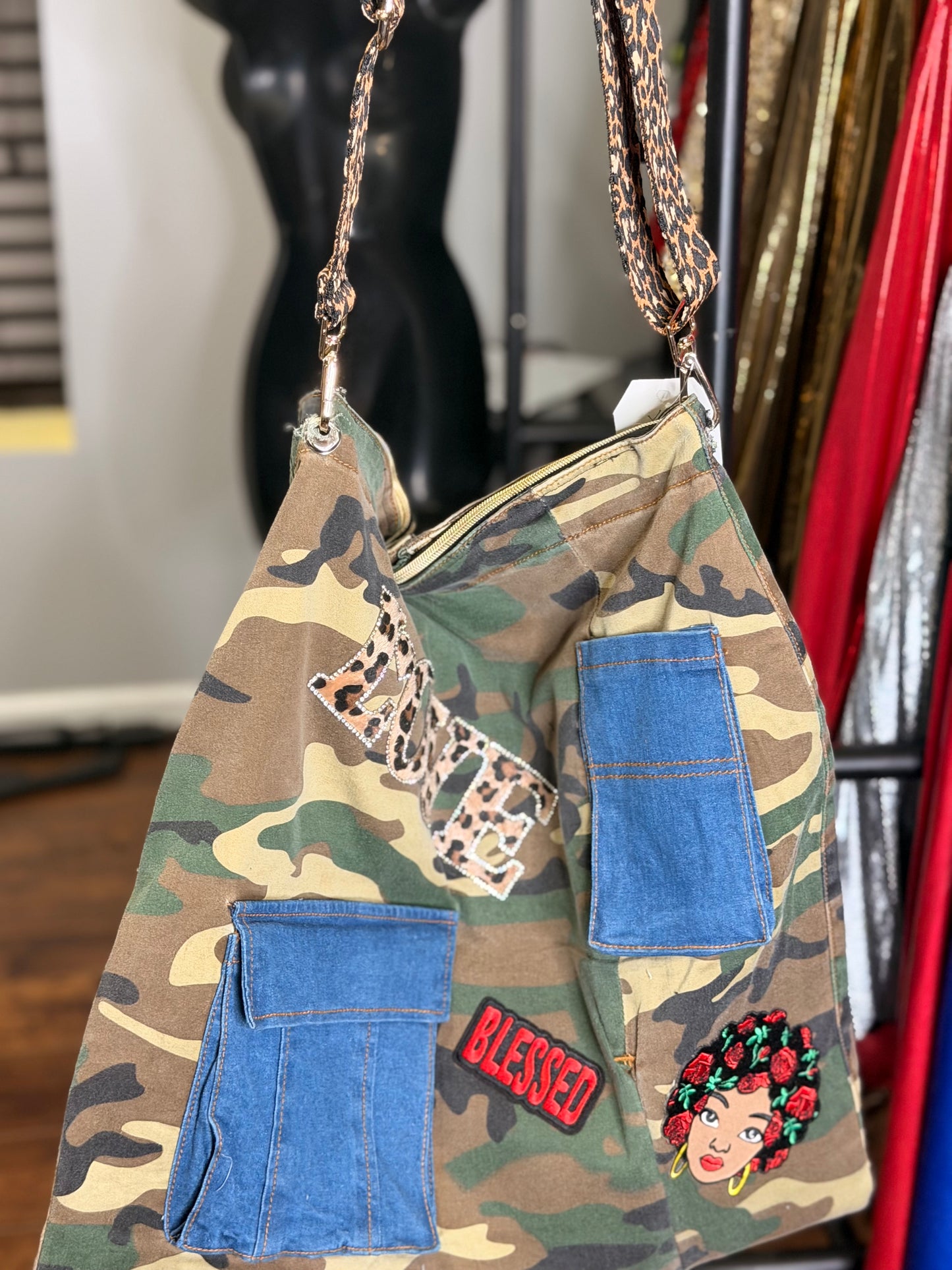 Love Crossbody