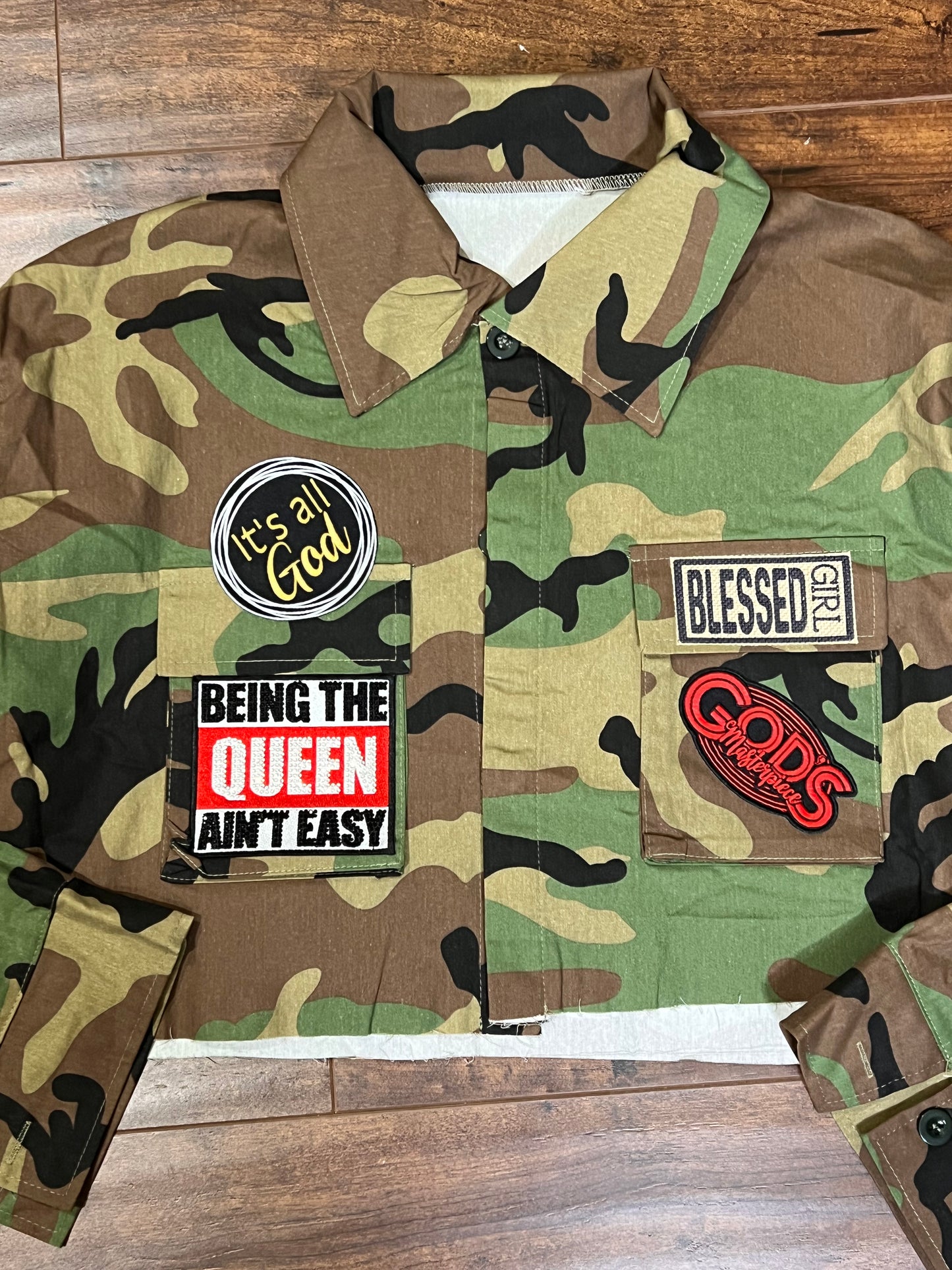 I Am Queen Crop Camo Jacket