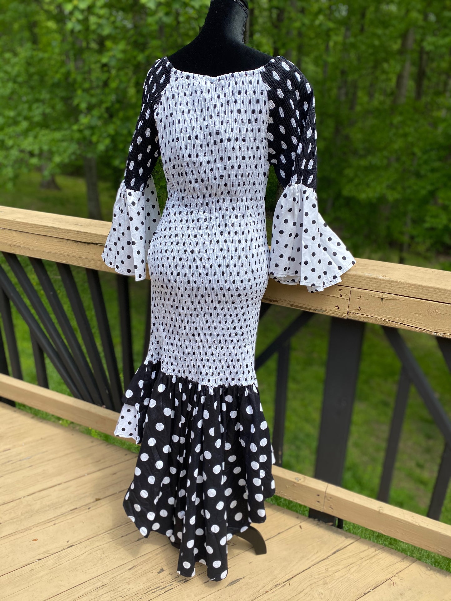 Black and White Polka Dot Hi-lo Dress w/Headwrap (One Size)